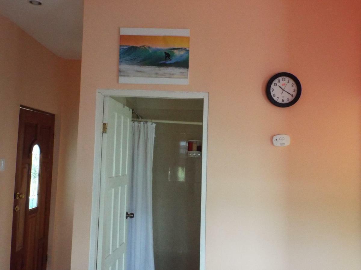 Lake View Condo Belize City Extérieur photo