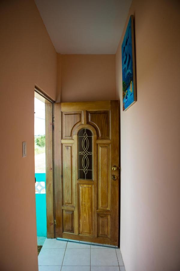 Lake View Condo Belize City Extérieur photo